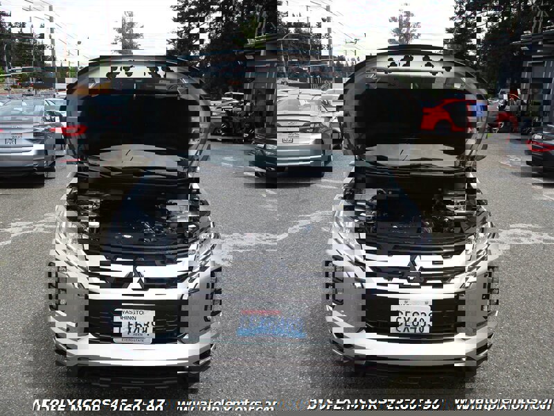 Used 2021 Mitsubishi Outlander Sport SE image 16