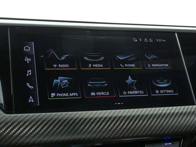Used 2023 Audi RS e-tron GT w/ Carbon Performance Package AWD/4WD image 25