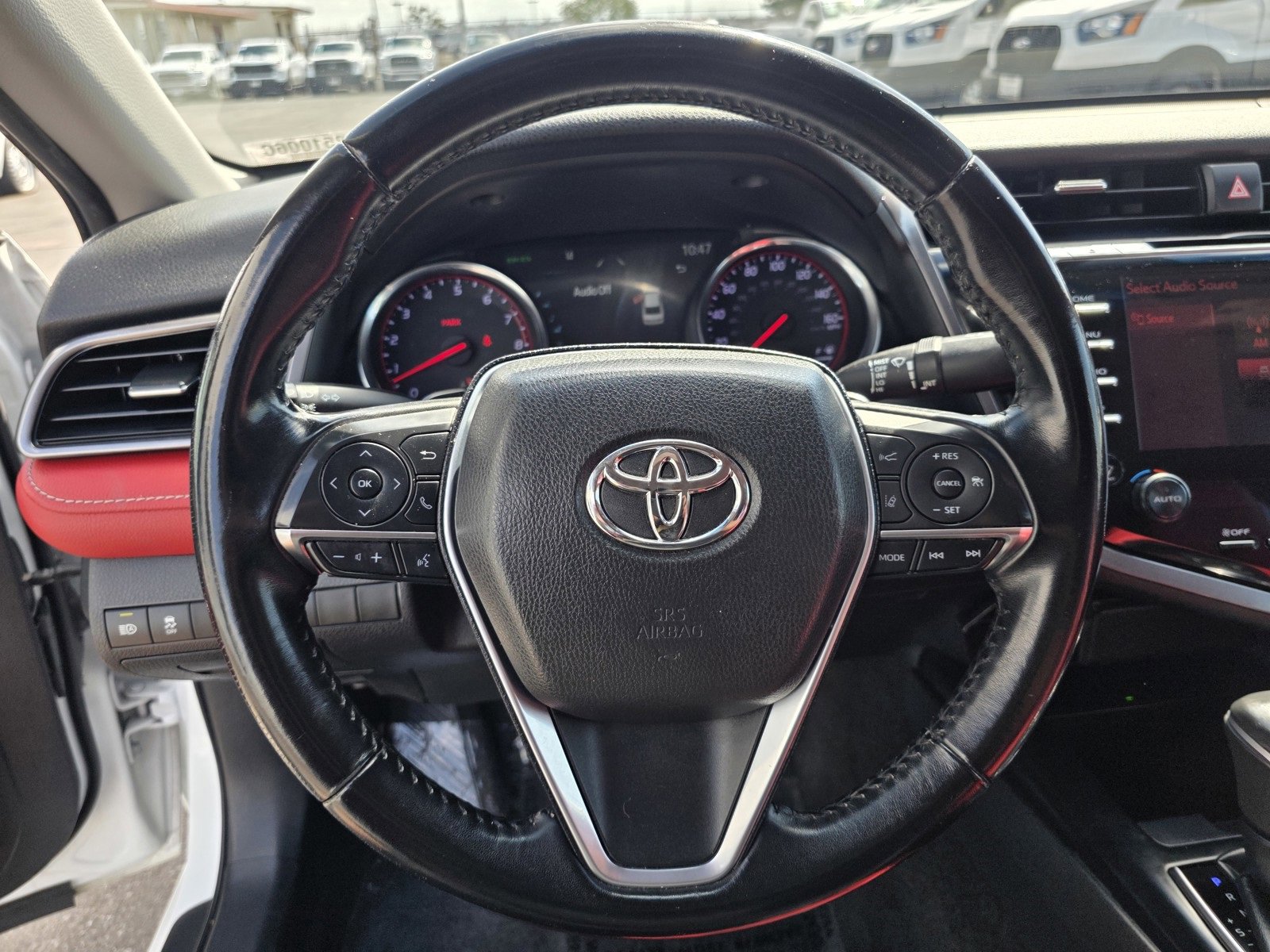 Used 2019 Toyota Camry XSE image 31