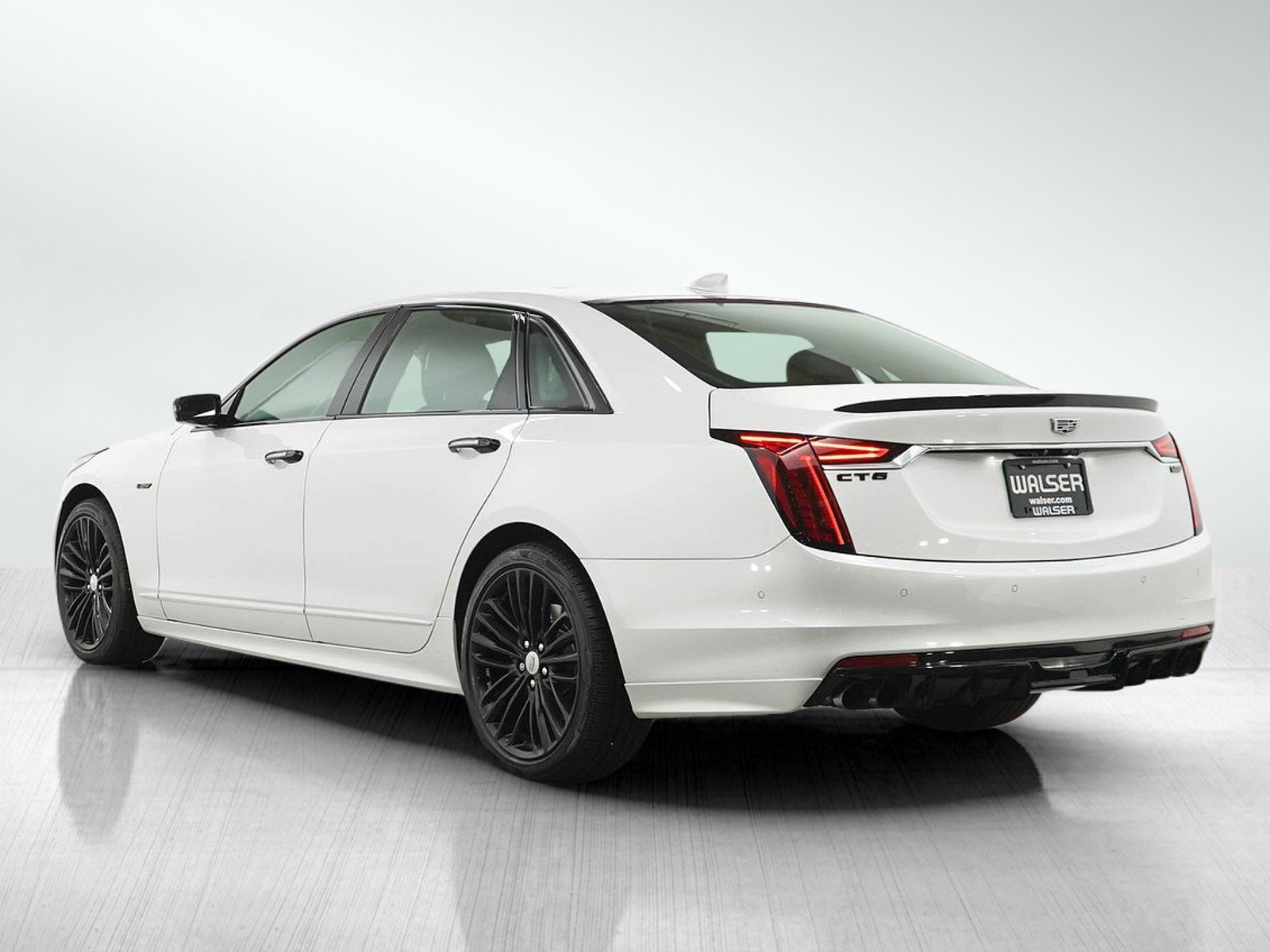 Used 2019 Cadillac CT6 V w/ Driver Assist Package AWD/4WD image 4