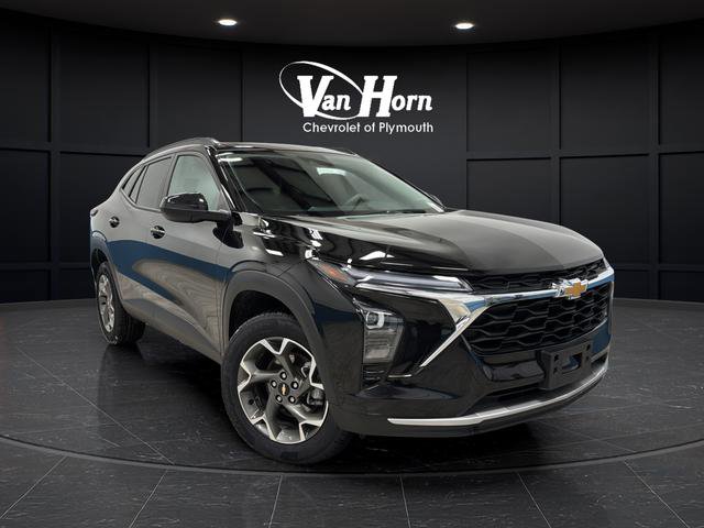 Used 2025 Chevrolet Trax LT FWD image 1