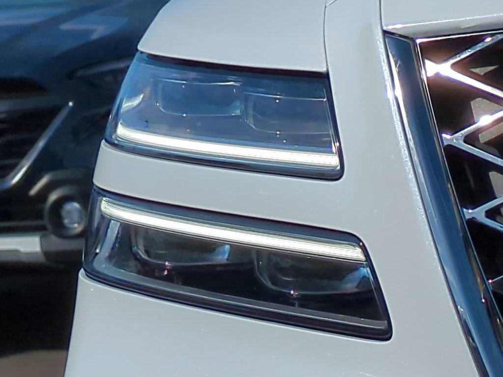 Used 2024 Genesis GV80 3.5T w/ Prestige Package image 9