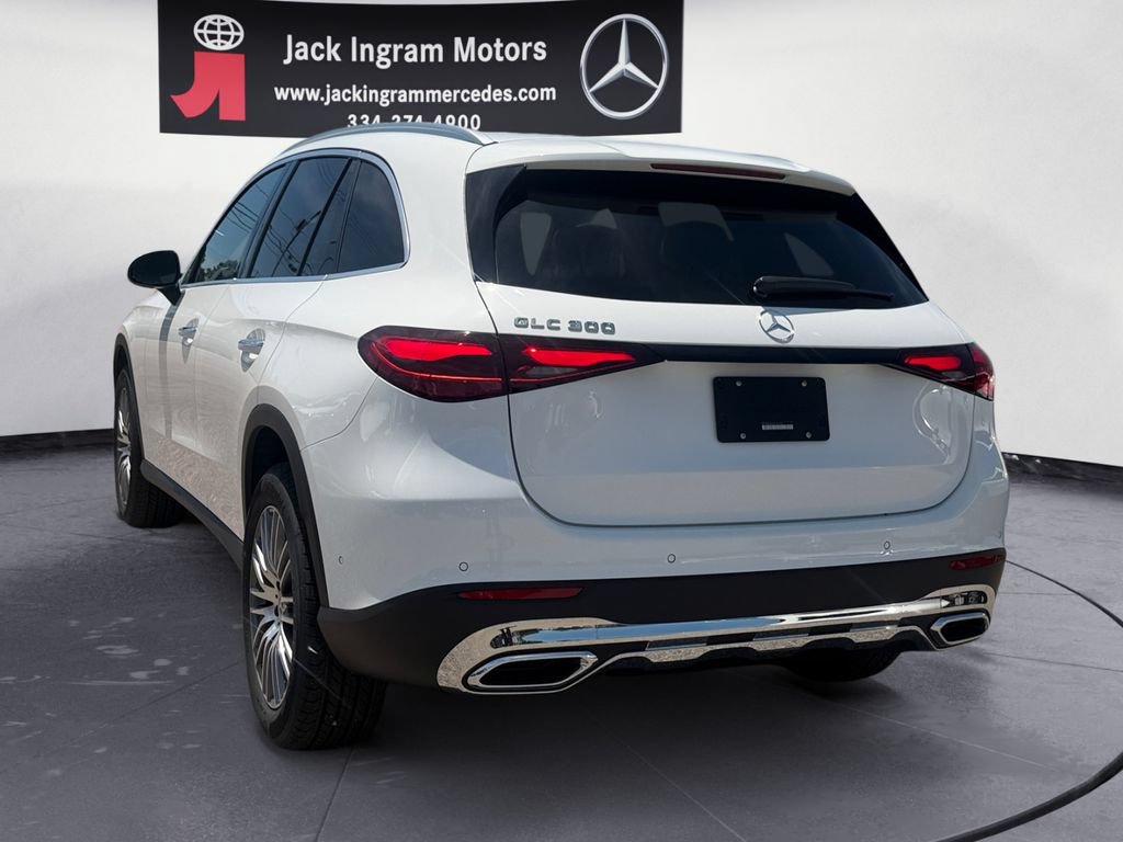 New 2026 Mercedes-Benz GLC 300 image 3
