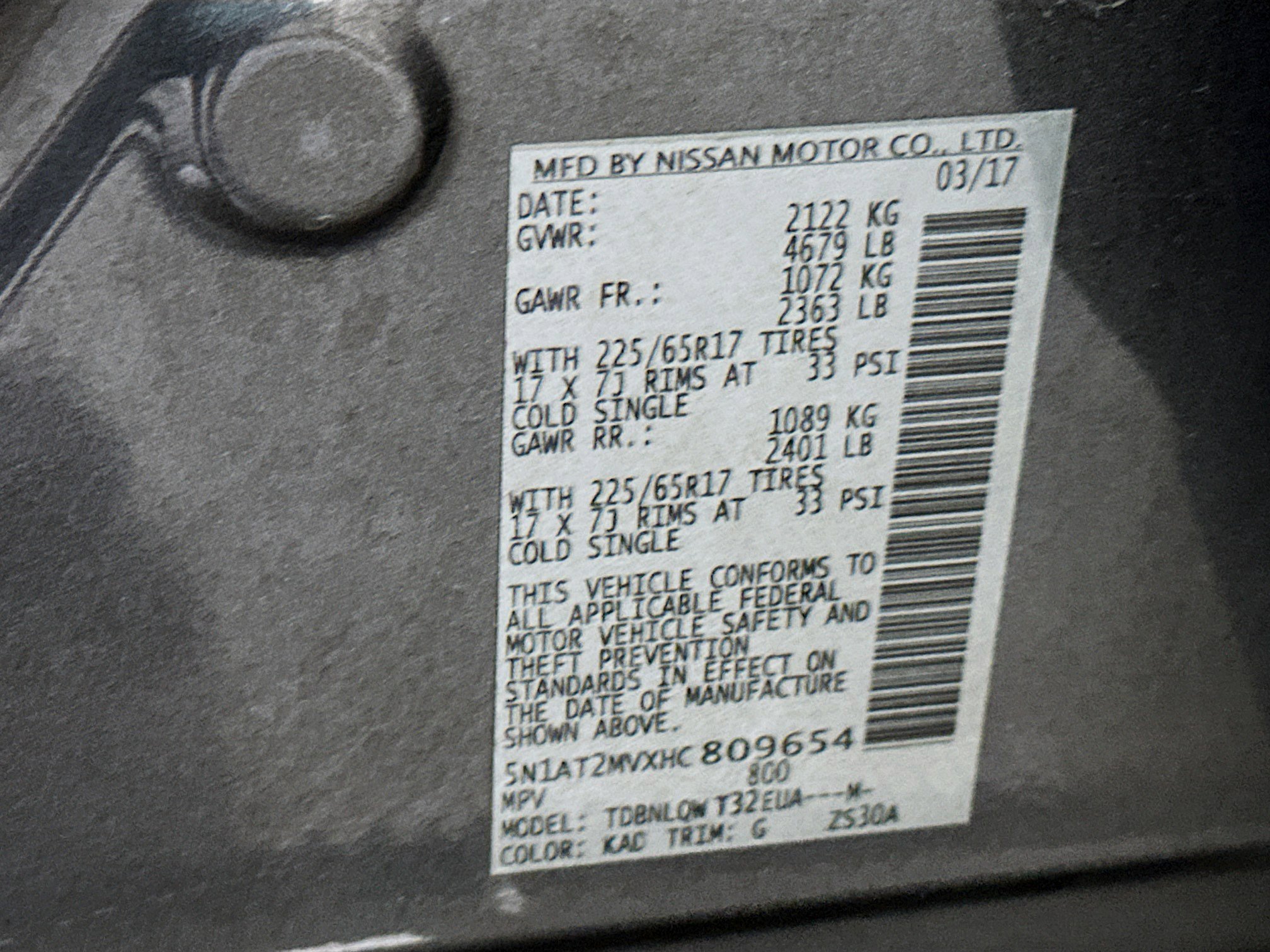 Used 2017 Nissan Rogue SV w/ Midnight Edition Package image 12