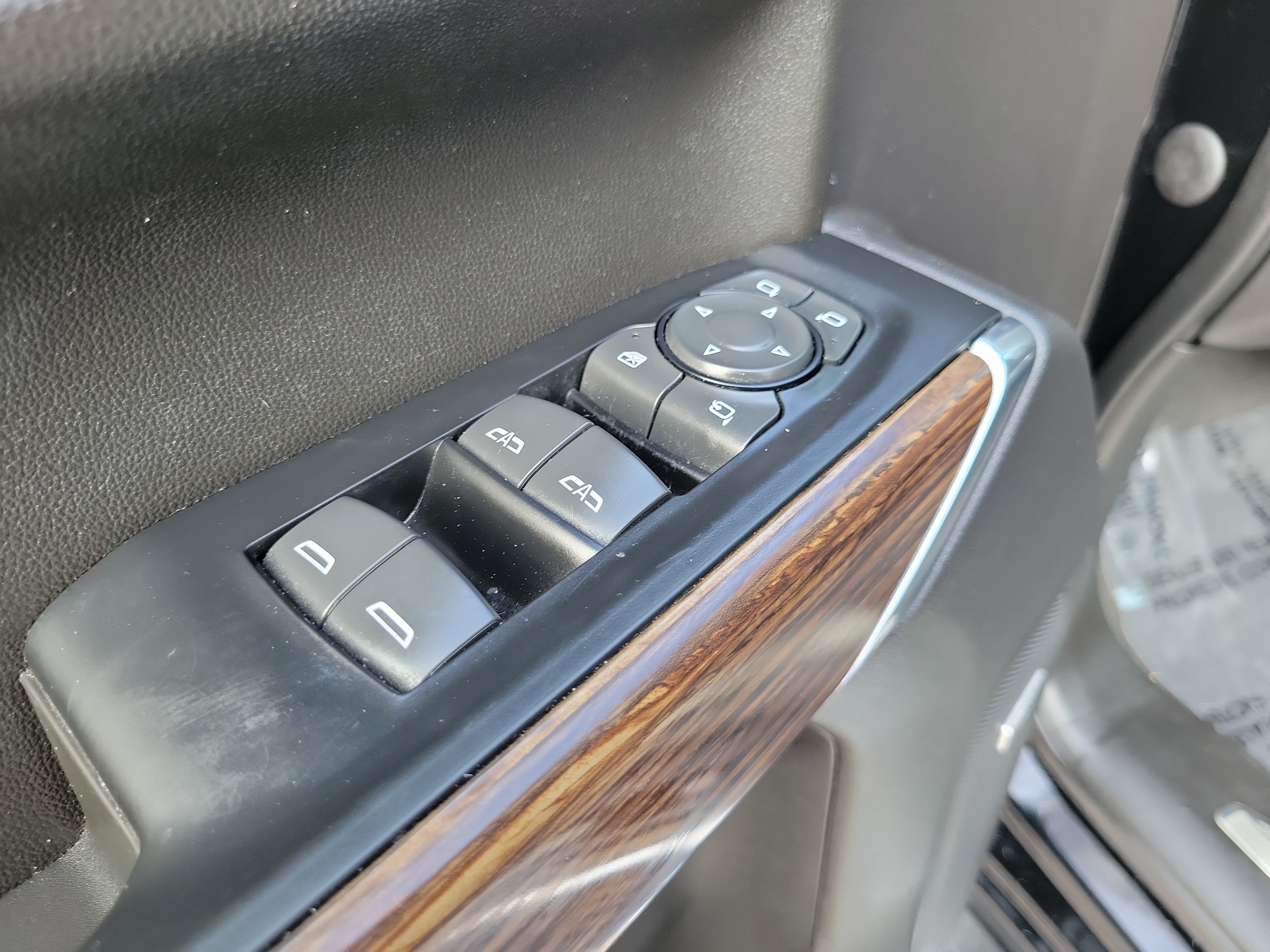 Used 2021 Chevrolet Silverado 1500 High Country RWD image 25