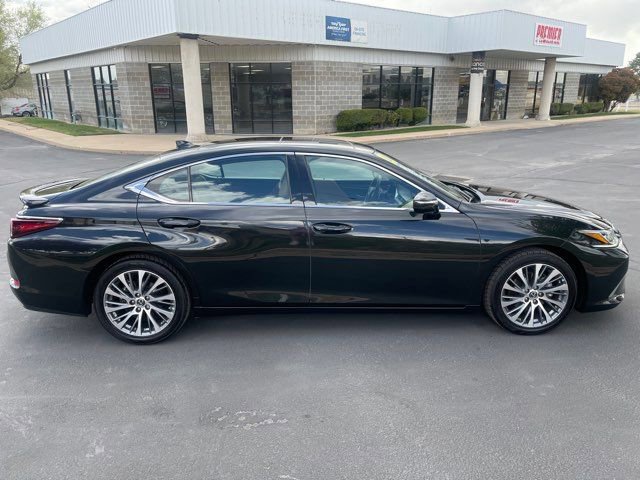 Used 2021 Lexus ES 350 Premium image 4