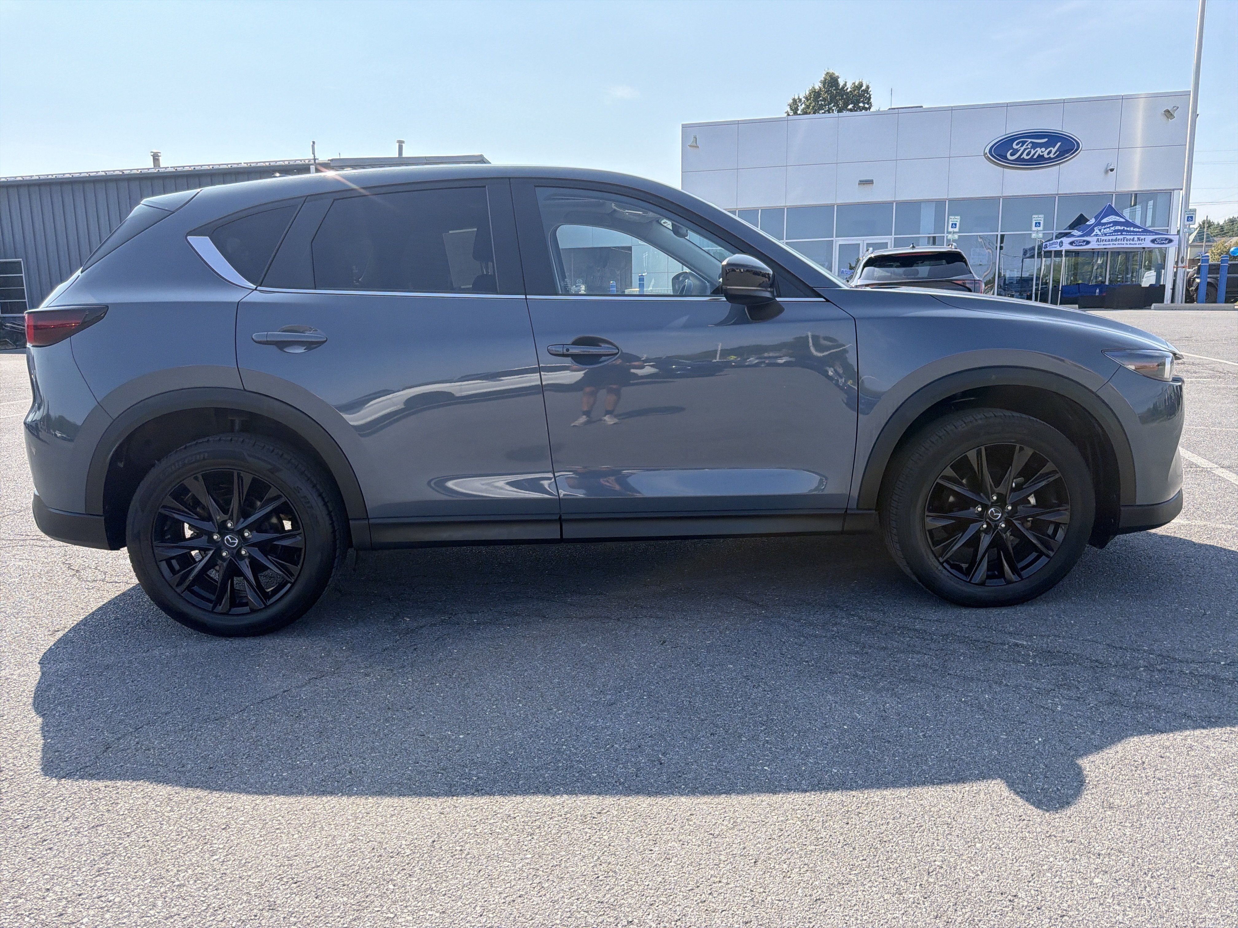 Used 2025 MAZDA CX-5 Carbon Edition AWD/4WD image 2