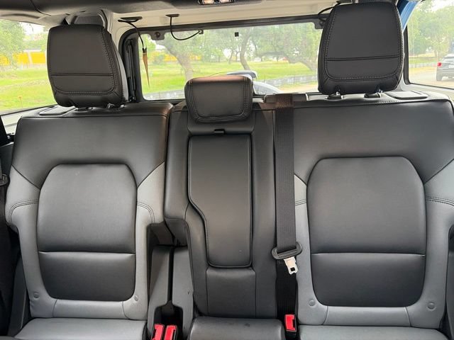 Used 2024 Ford Bronco Black Diamond AWD/4WD image 19