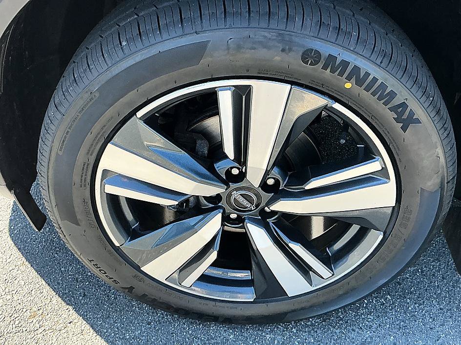 Certified 2023 Nissan Rogue SL w/ SL Premium Package AWD/4WD image 7