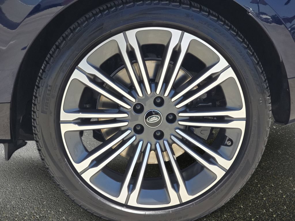 Certified 2023 Land Rover Range Rover Autobiography AWD/4WD image 35