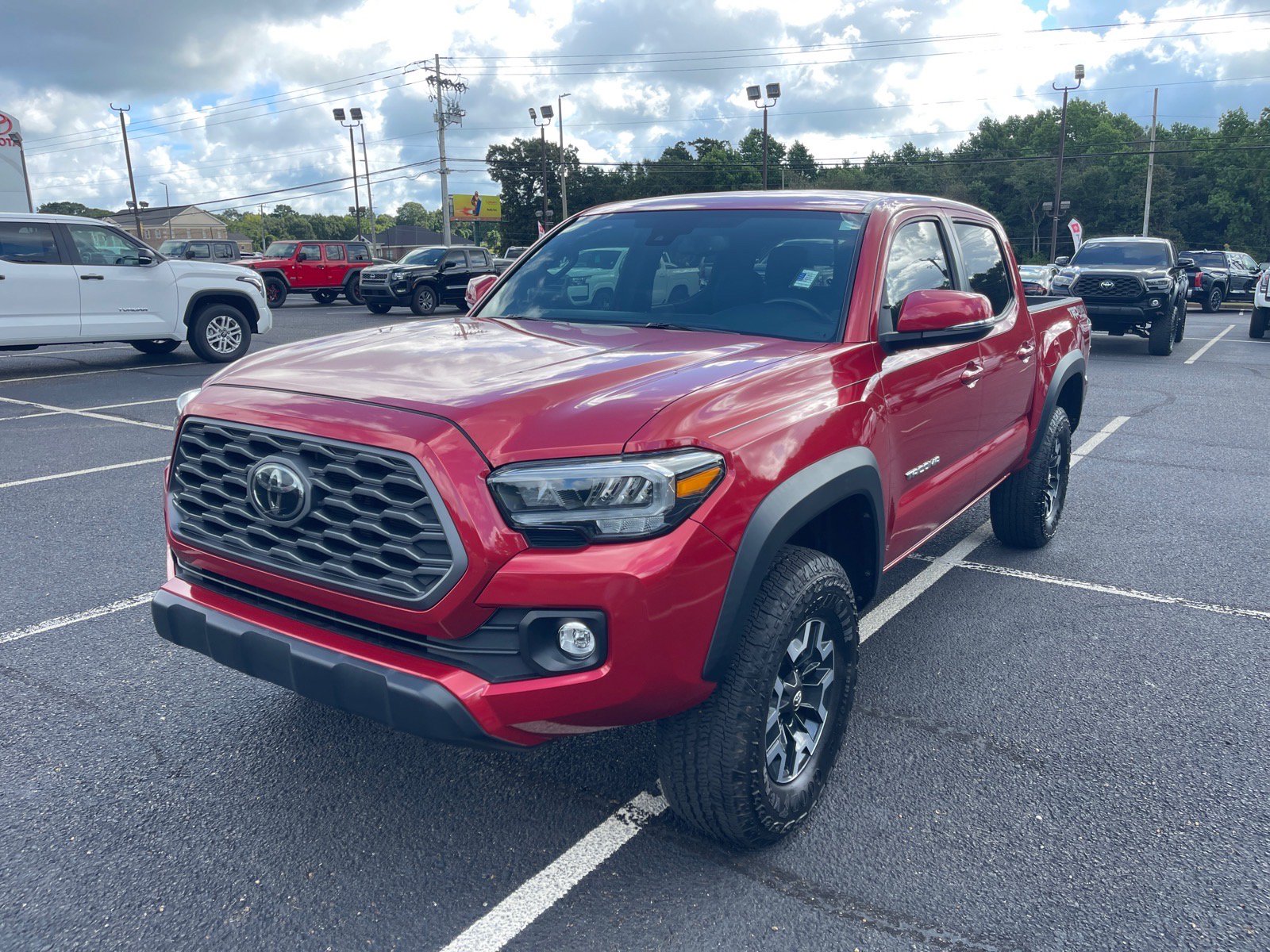 Used 2023 Toyota Tacoma TRD Off-Road AWD/4WD image 3