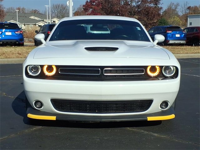 Used 2022 Dodge Challenger GT image 2