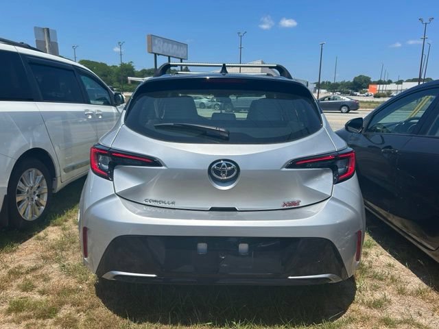 Used 2025 Toyota Corolla XSE FWD image 5