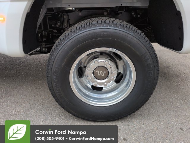 New 2027 Ford F350 King Ranch w/ Chrome Package AWD/4WD image 32