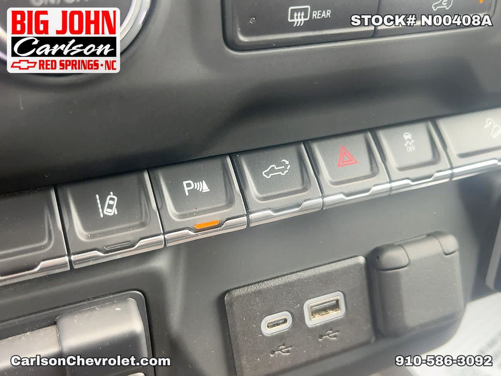 Used 2024 Chevrolet Silverado 2500 Custom w/ Custom Value Package AWD/4WD image 23
