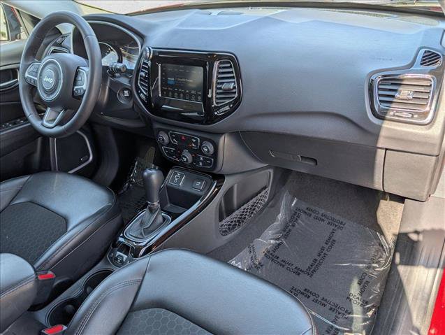 Used 2021 Jeep Compass Latitude w/ Sun and Sound Group FWD image 24