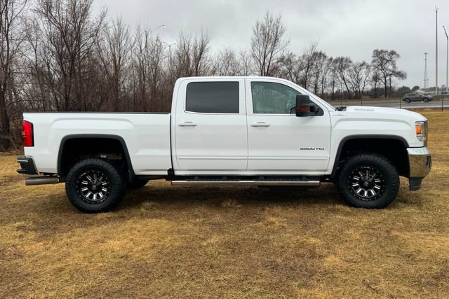 Used 2017 GMC Sierra 2500 SLE w/ SLE Preferred Package image 11