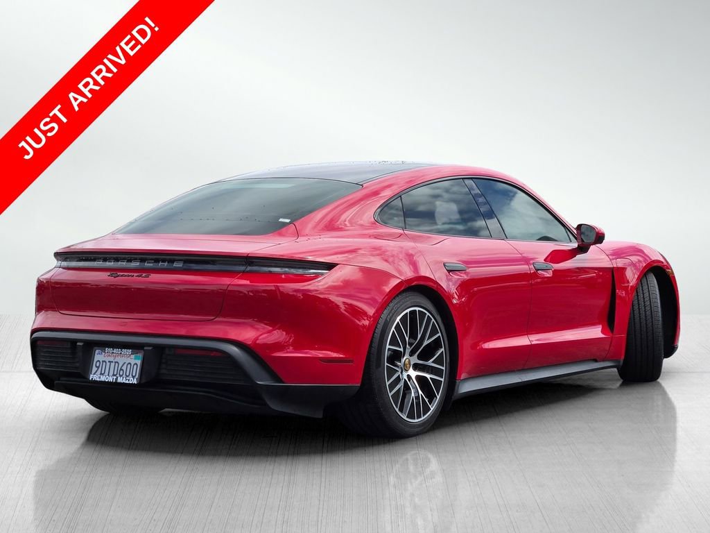 Used 2022 Porsche Taycan 4S AWD/4WD image 4