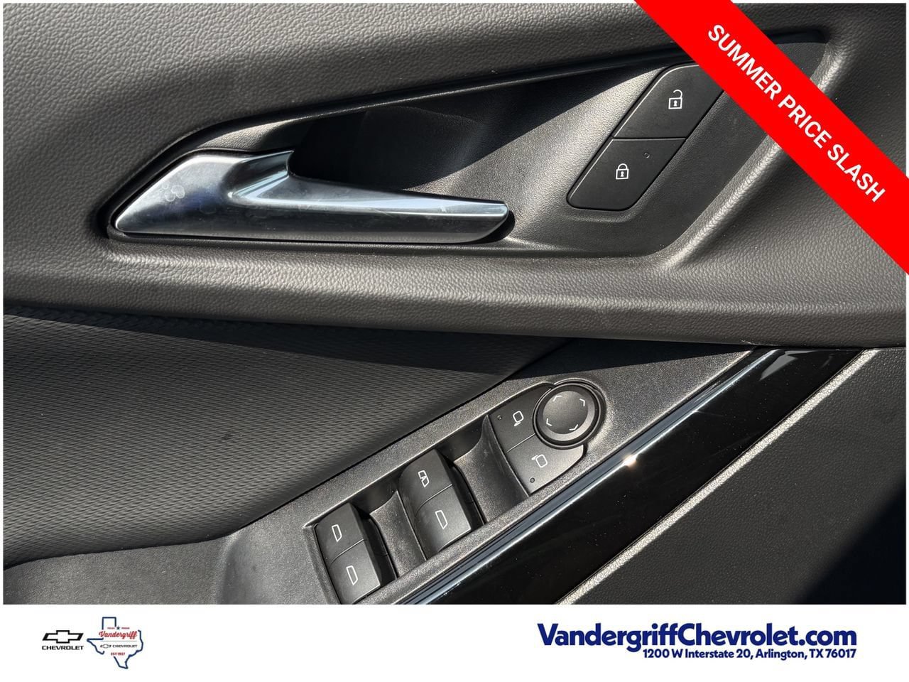 Certified 2026 Chevrolet Equinox LT FWD image 22