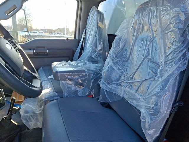 Used 2023 Ford F650 2WD Regular Cab Super Duty image 12