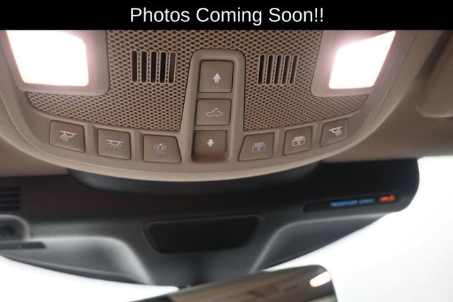 Used 2022 Lincoln Nautilus Reserve w/ Class II Trailer Tow Package AWD/4WD image 16