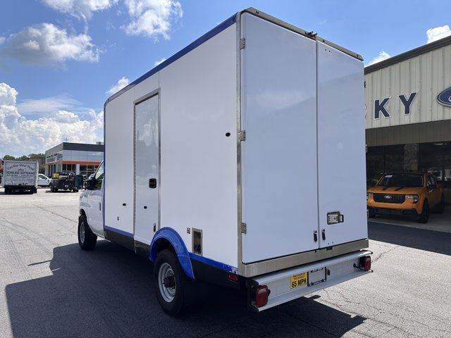 Certified 2024 Ford E-350 and Econoline 350 Super Duty w/ Power Windows & Locks Group RWD image 8