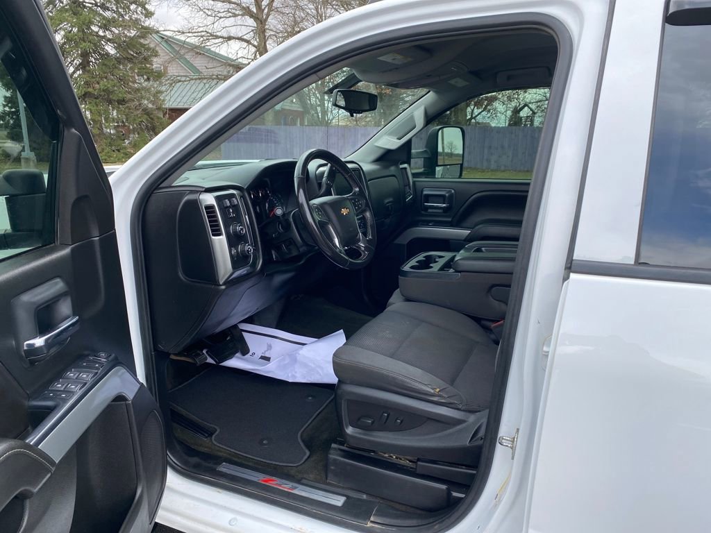 Used 2018 Chevrolet Silverado 1500 LT w/ All Star Edition image 22