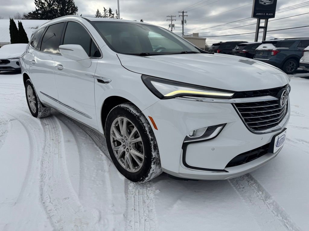 Used 2023 Buick Enclave Essence w/ Experience Buick Package image 11