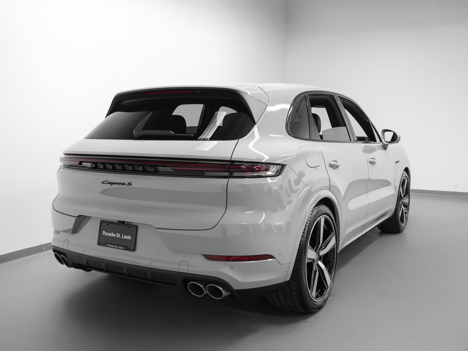 New 2026 Porsche Cayenne S AWD/4WD image 12