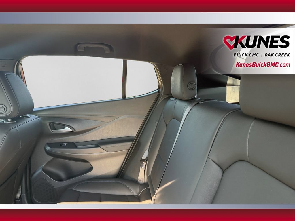 Used 2026 Buick Envista Sport Touring w/ Convenience I Package FWD image 35