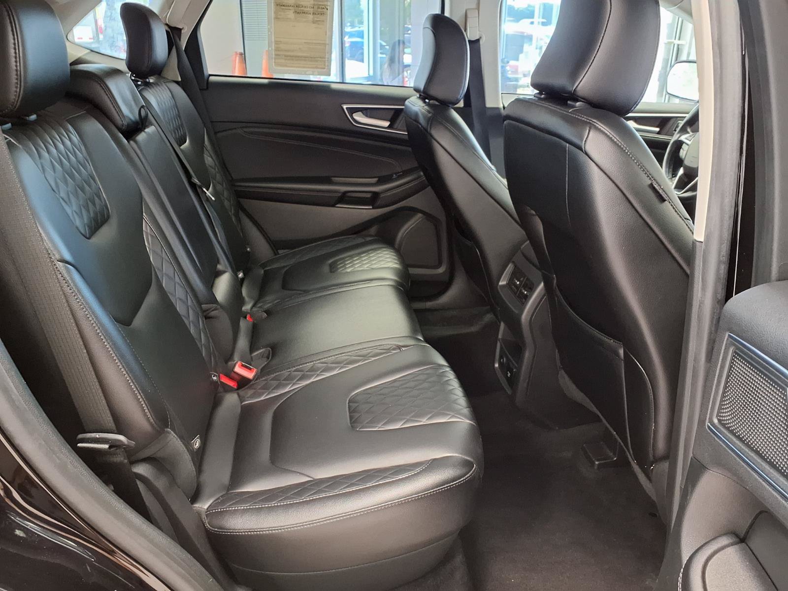 Used 2023 Ford Edge Titanium AWD/4WD image 14