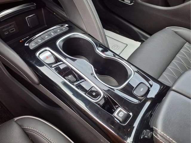 Certified 2023 Buick Envision Avenir image 8