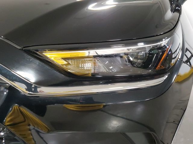 Used 2024 Toyota Grand Highlander XLE image 28