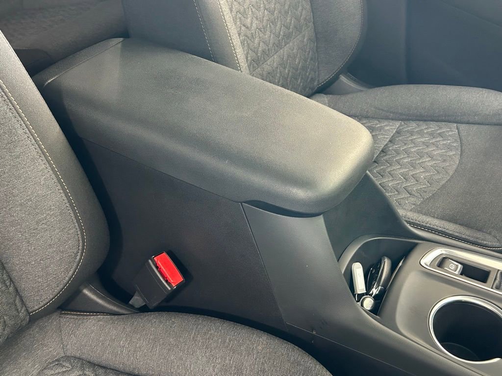 Used 2022 Chevrolet Equinox LT image 38