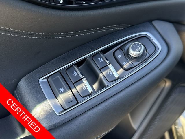 Certified 2025 Subaru Outback Limited image 17