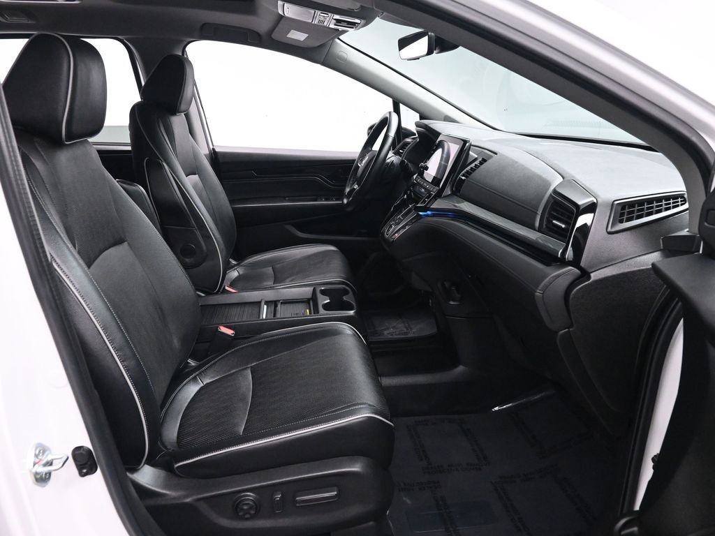 Used 2023 Honda Odyssey Elite image 23