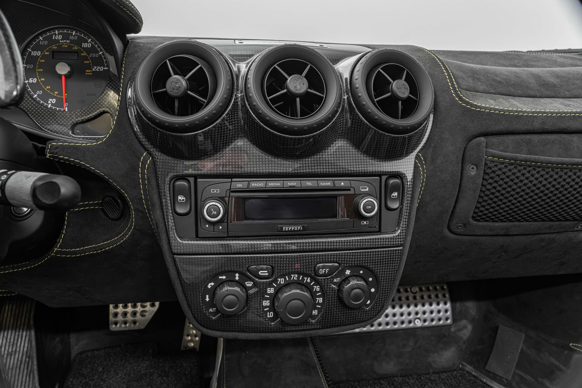 Used 2009 Ferrari F430 Scuderia RWD image 35