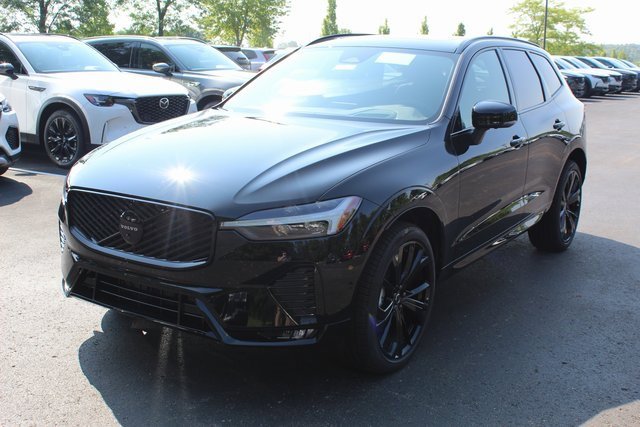New 2026 Volvo XC60 B5 Ultra w/ Protection Package Premier image 7