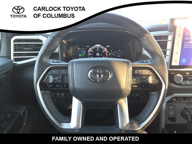 Used 2023 Toyota Sequoia Platinum AWD/4WD image 28