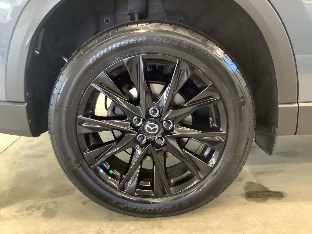 Certified 2023 MAZDA CX-5 Carbon Edition image 27