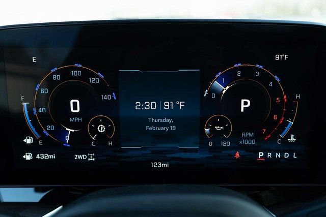 New 2026 Chevrolet Suburban Premier image 27