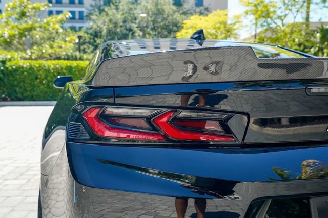 Used 2018 Chevrolet Camaro ZL1 RWD image 44