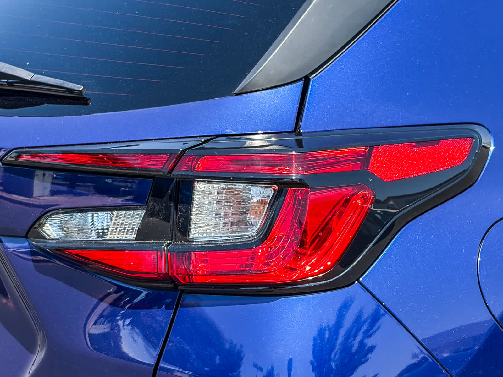 Used 2024 Subaru Crosstrek 2.0i Premium AWD/4WD image 15
