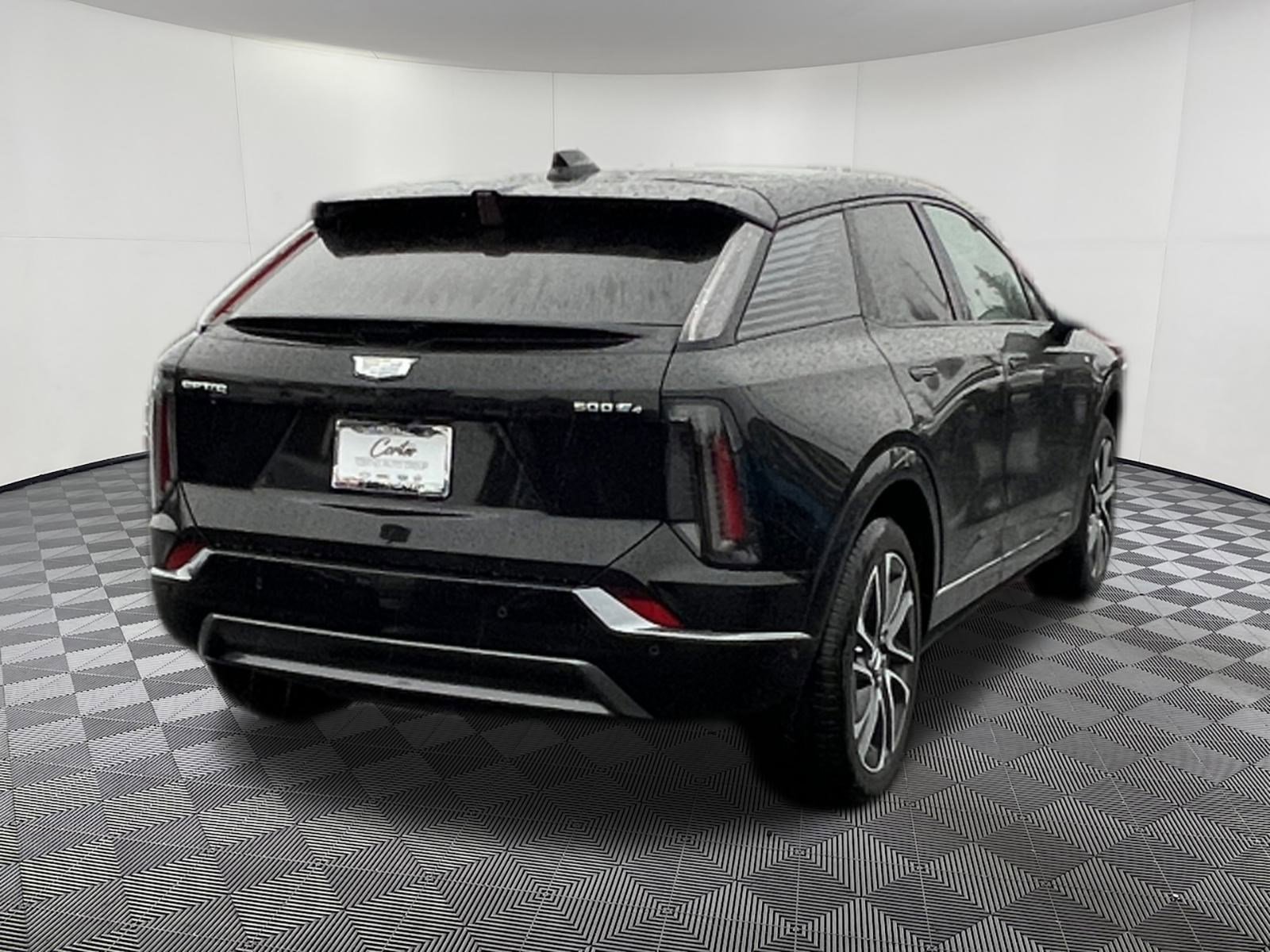 New 2025 Cadillac Optiq Sport 2 image 6