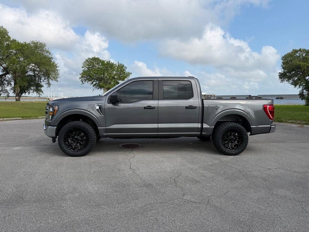 Used 2023 Ford F150 XLT RWD image 2