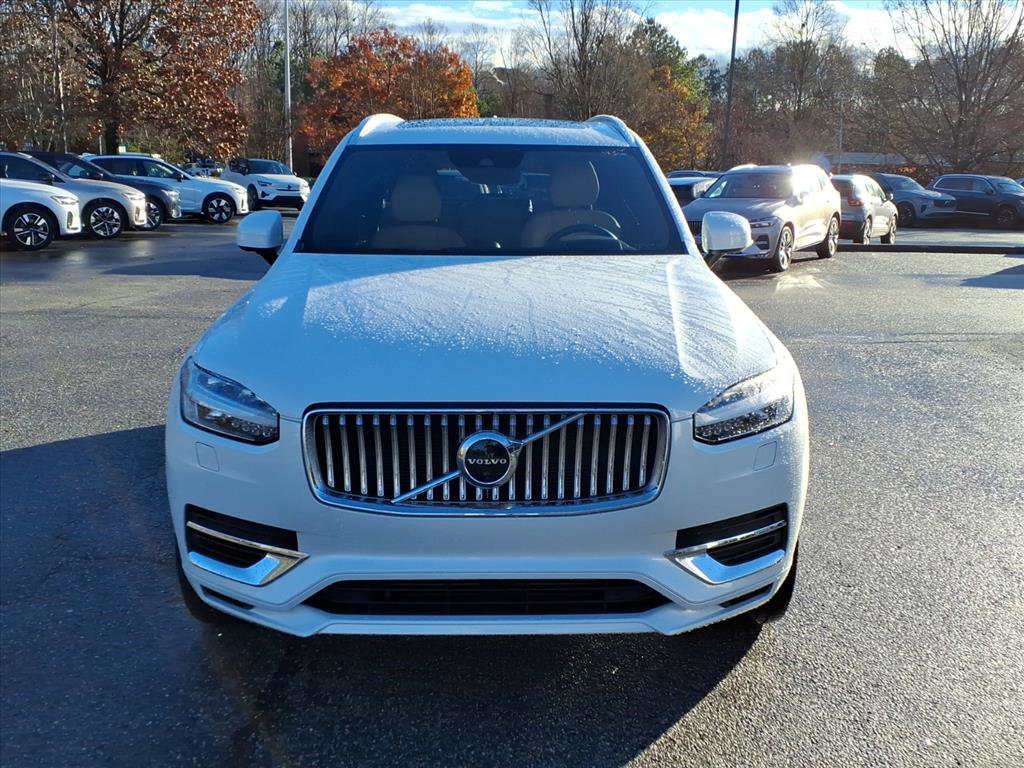 Used 2021 Volvo XC90 T8 Inscription w/ Lounge Package image 10