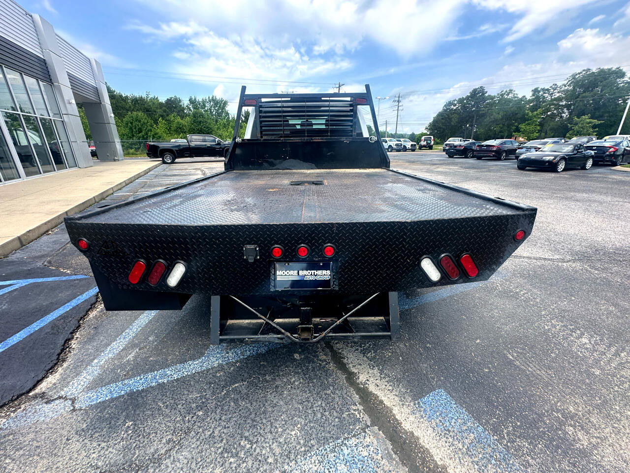 Used 2022 Ford F350 XL w/ Power Equipment Group image 6