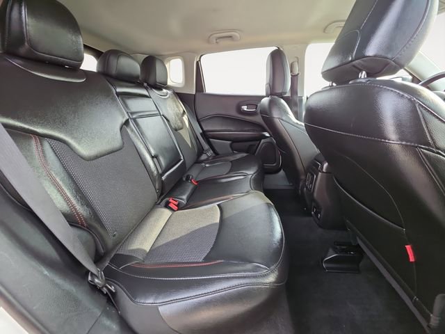 Used 2019 Jeep Compass Trailhawk image 14