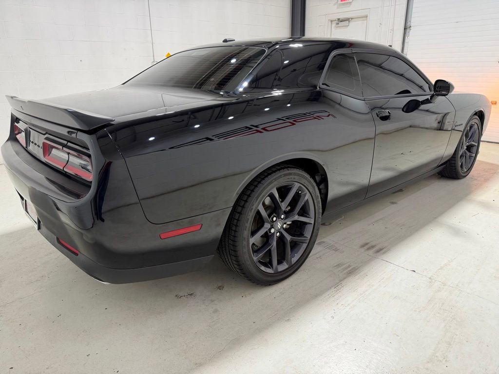 Used 2022 Dodge Challenger R/T w/ Blacktop Package RWD image 8
