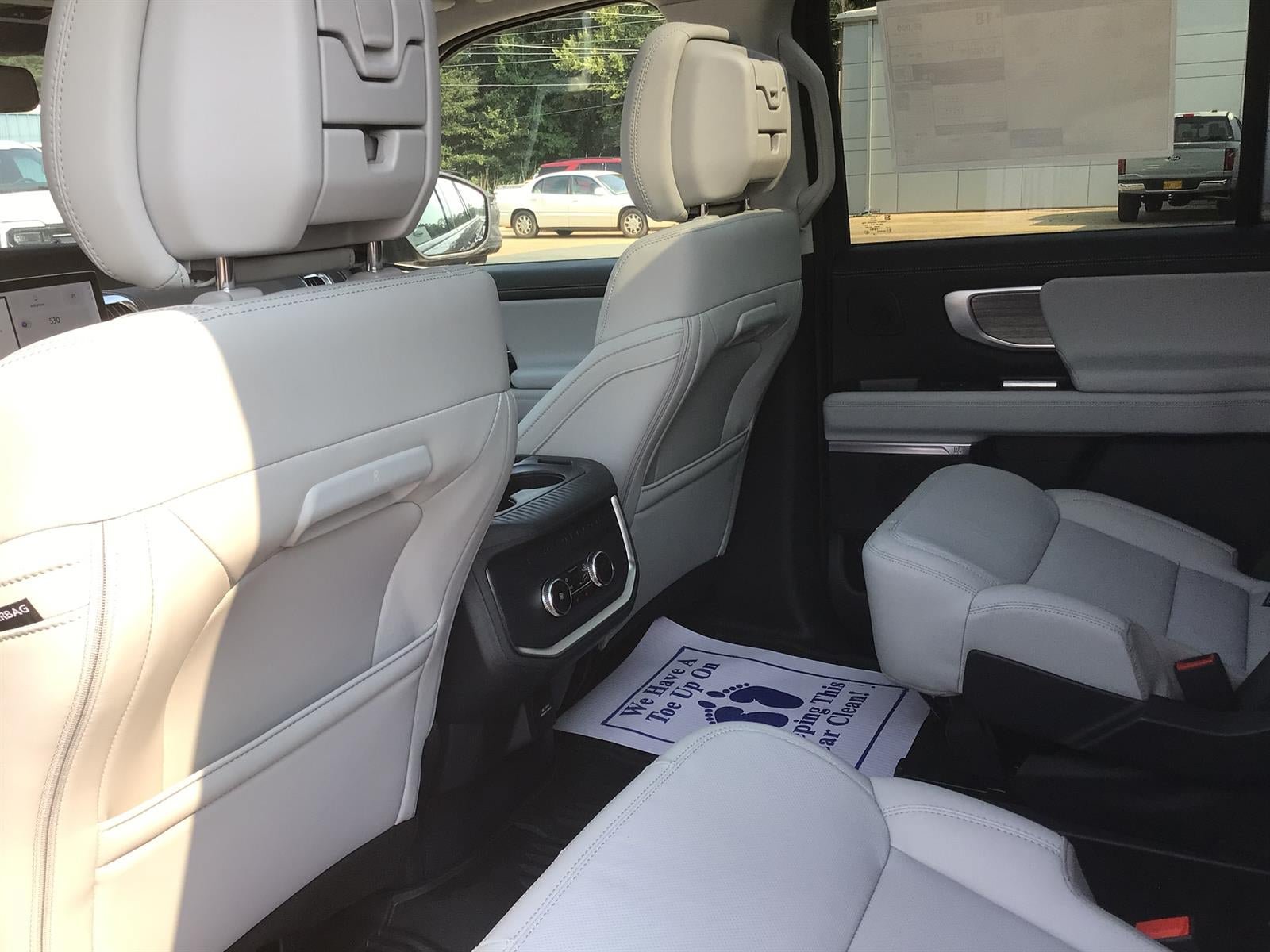 New 2027 Ford Expedition Max Platinum AWD/4WD image 18